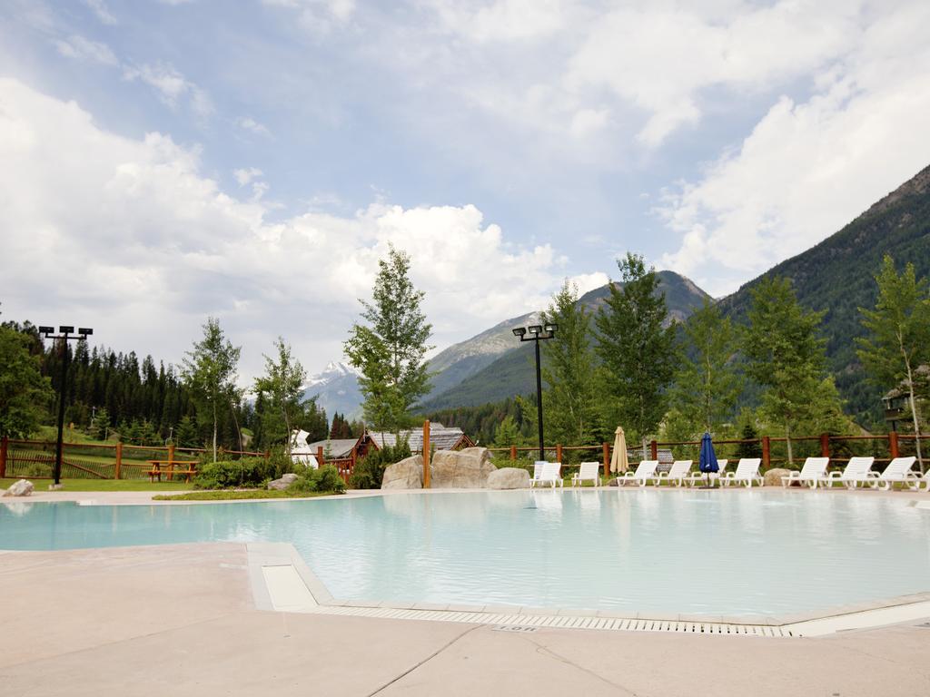 Panorama Mountain Resort - Toby Creek / Horsethief Condos Exterior foto